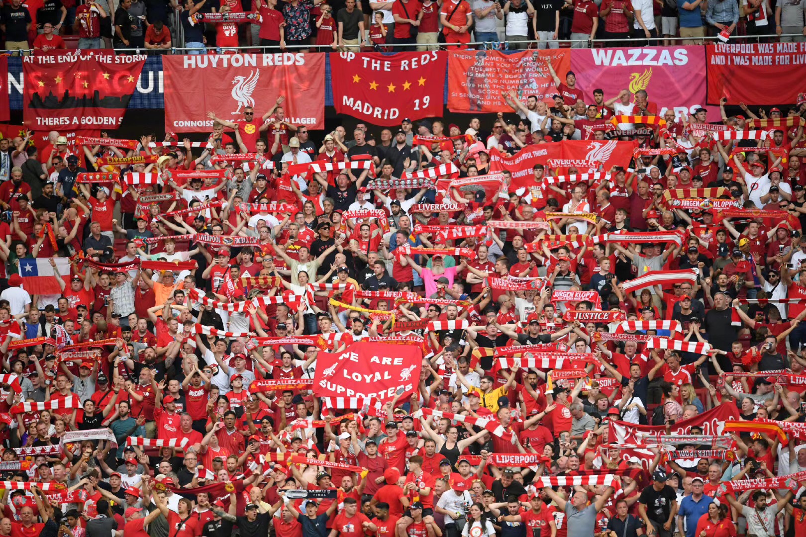 斯基拉：那不勒斯依然想租梅努，球员也想要获得更多出场机会（斯基拉：那不勒斯继续追租梅努，球员希望获得更多上场时间）