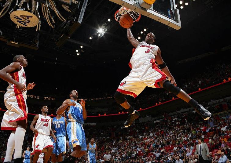 中超比赛回放：北京国安2-0击败广州队,（中超回顾：北京国安2比0完胜广州队）