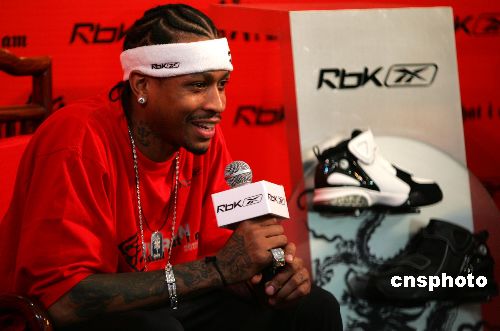 马竞客场成绩不佳引质疑 西蒙尼霸气回应：我们在诺坎普的表现很好（客场战绩欠佳惹质疑，西蒙尼强硬回应：我们在诺坎普踢得不错）