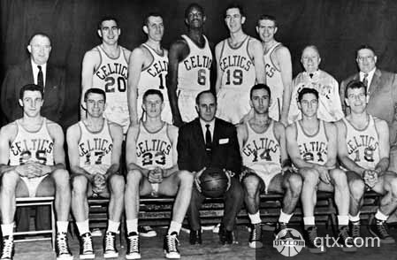 阿布拉汗总结2025：谢谢这一年的滚烫，谢谢所有“我们”（阿布拉汗2025年终盘点：致敬这一年的炽热，感谢所有的我们）