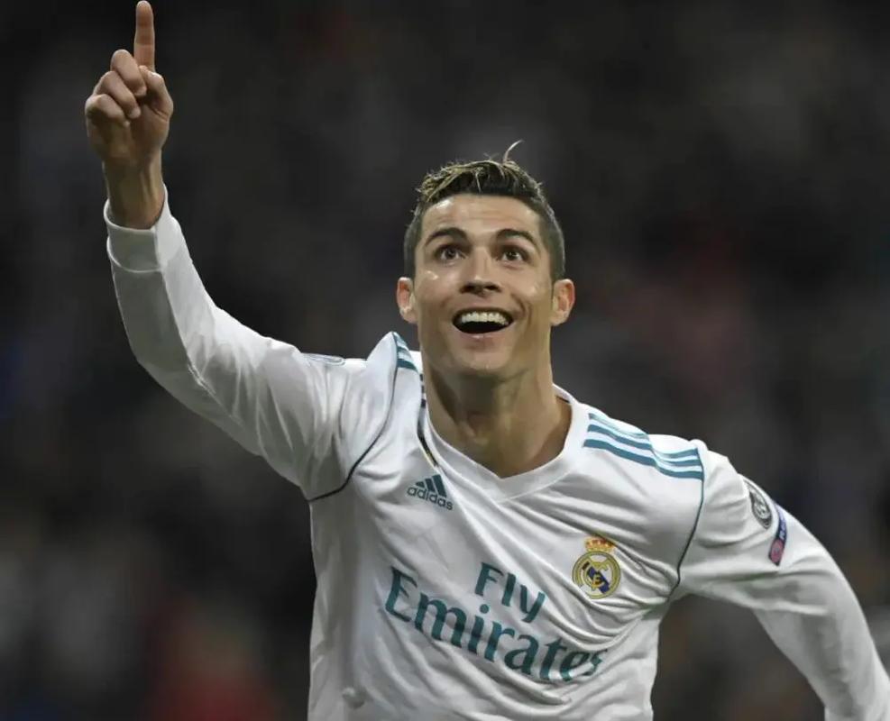 于鑫淼：学欧洲极端球迷训话并非理所应当，不是外国的就都好