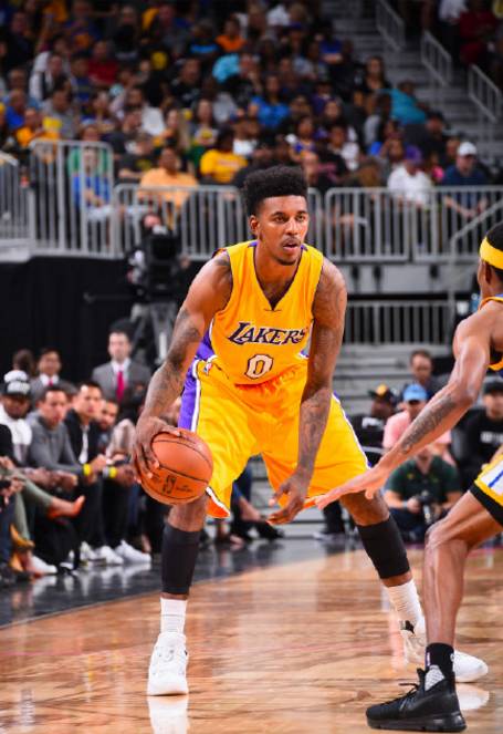 勇士球员体能分配合理，减少伤病风险（勇士队优化体能管理，降低伤病风险）