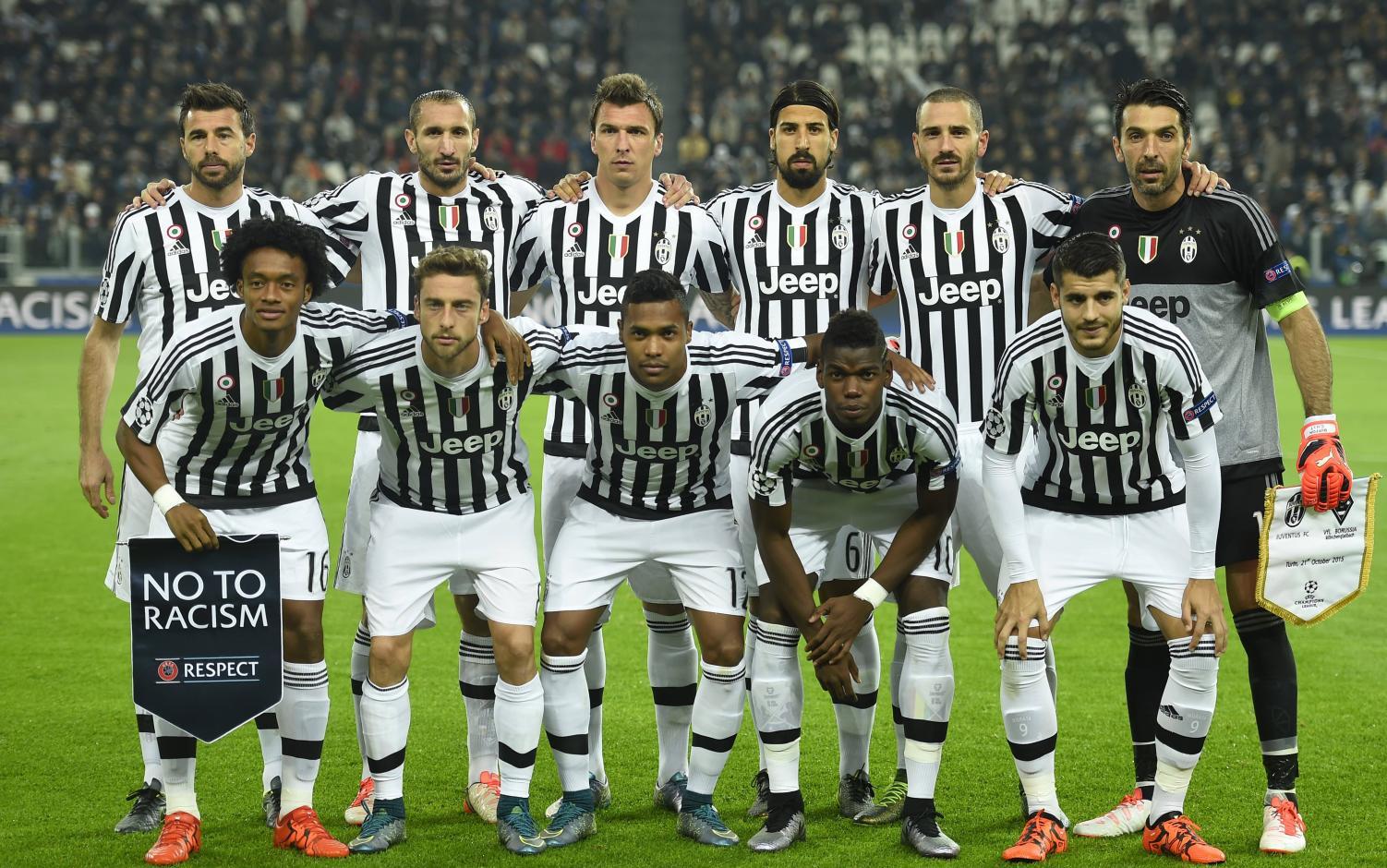 佐拉：当年有幸和马拉多纳一起练习任意球，让我能力明显提升