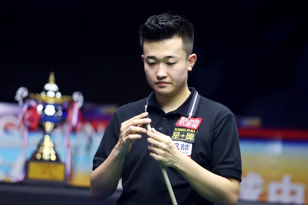 的兴趣浓厚 的兴趣浓厚